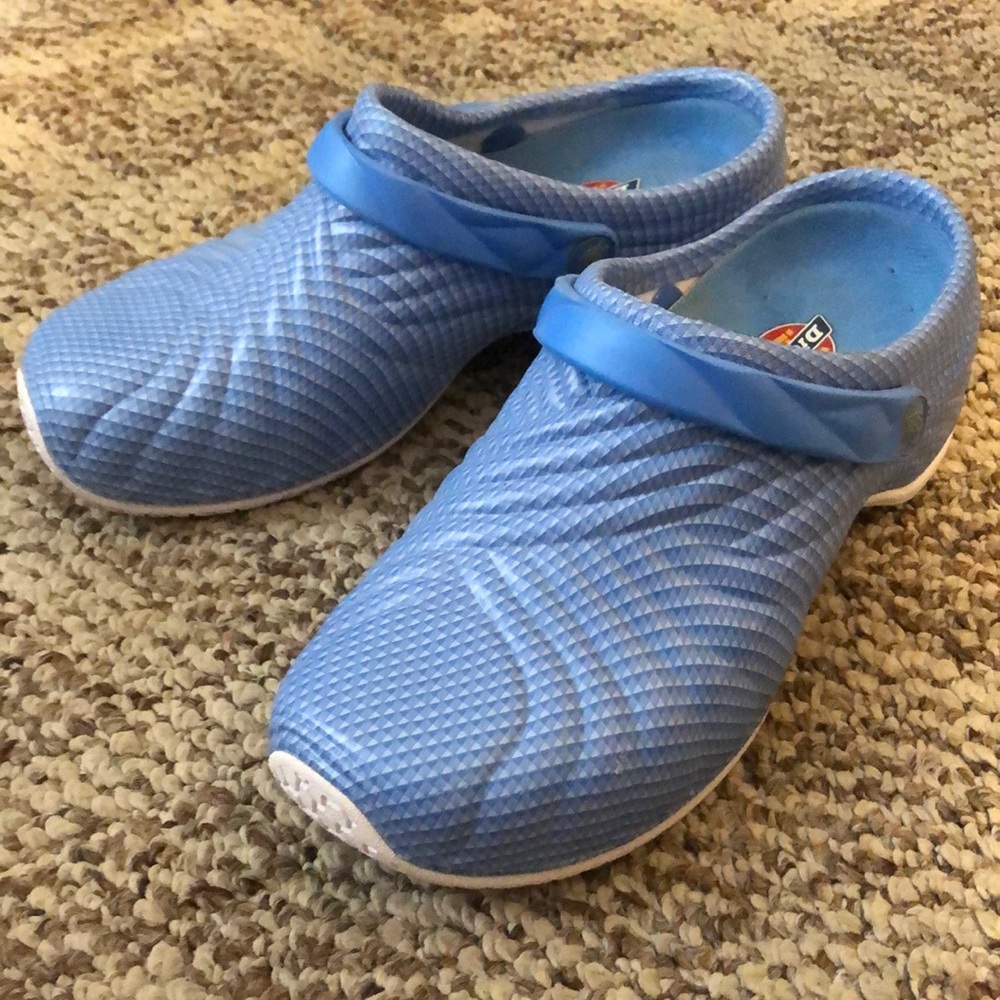Nurse shoes
